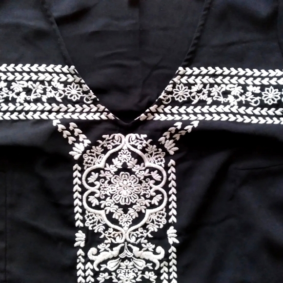 Abercrombie & Fitch Embroidered Long Sleeve Tunic Dress, size Large - Picture 2 of 7